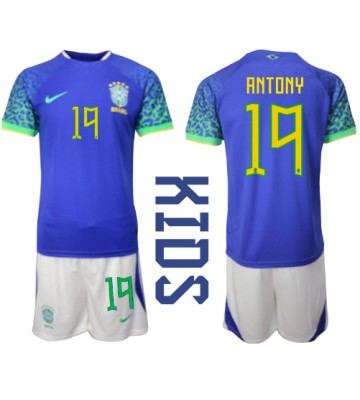 Brasilien Antony #19 babykläder Bortatröja barn VM 2022 Korta ärmar (+ Korta byxor)